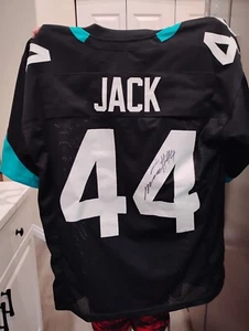 Signed Myles Jack, Jacksonville Jaguars jersey *certified* - Picture 1 of 3