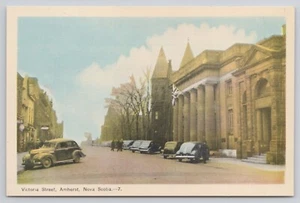 Victoria Street Amherst Nova Scotia Canada 1940s Cars Vintage Postcard - Picture 1 of 2