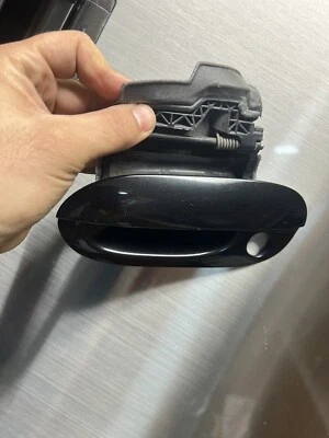 97-2003 BMW E39 door handle M5 528i 525i 530i 540i 523i 530 528 525 540 Front L - Image 1 of 3