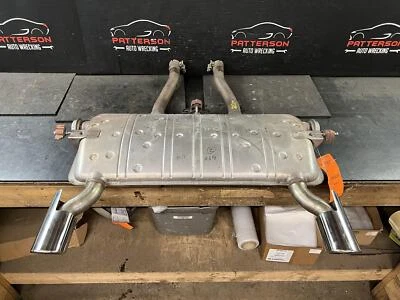 07-09 JAGUAR XK SILENCIADOR ESCAPE TRASERO CON PUNTAS SOLO 79 K MILLAS Foto 1 de 4