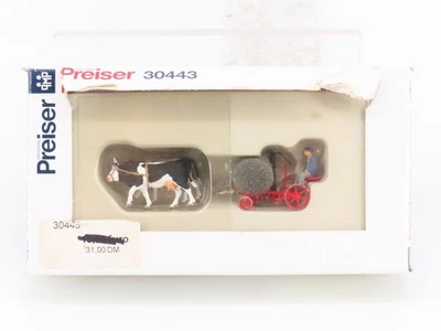 HO 1/87 Preiser 30443 Reaper Harvesting Machine Drawn by Two Oxen w/ Figure - Image 1 of 4