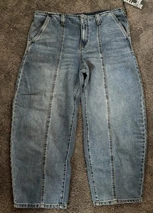 Jeans donna vita media gamba a botte Future Collective - Foto 1 di 3