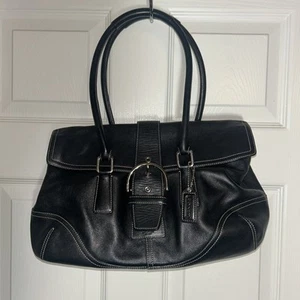Vintage COACH Purse 9550 Hampton Soho Black Leather Y2K Shoulder Bag Buckle - Picture 1 of 12