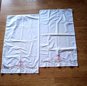 Set due federe fatte a mano/32"x19"/cesti ricamati fiori rosa - Foto 1 di 3