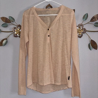 Blusa Patagonia Feminina Listrada Bronzeada Manga Longa Decote V Tamanho Médio - Imagem 1 de 4