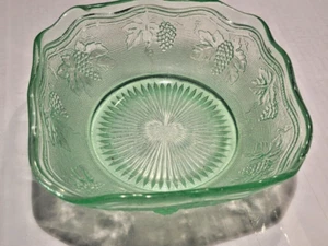 Vintage Light Green Depression Glass Bowl Grape Vine Design 7" Square Granny Cor - Picture 1 of 6