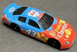 Mattel Hot Wheels - Die Cast FRUITY CHEERIOS #43 Race Car - 2008 - Picture 1 of 7
