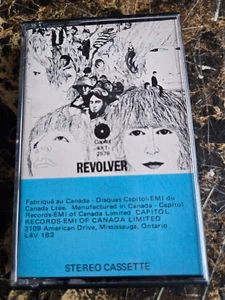 The Beatles Revolver canadian cassette 1988 reissue 4XT-2576 - Picture 1 of 4