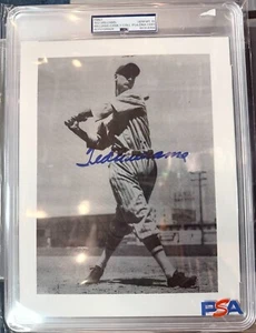 TED WILLIAMS SIGNED PHOTO PRINT 8X10 PSA SLABBED AUTHENTICATED GEM MINT 10 - Picture 1 of 2