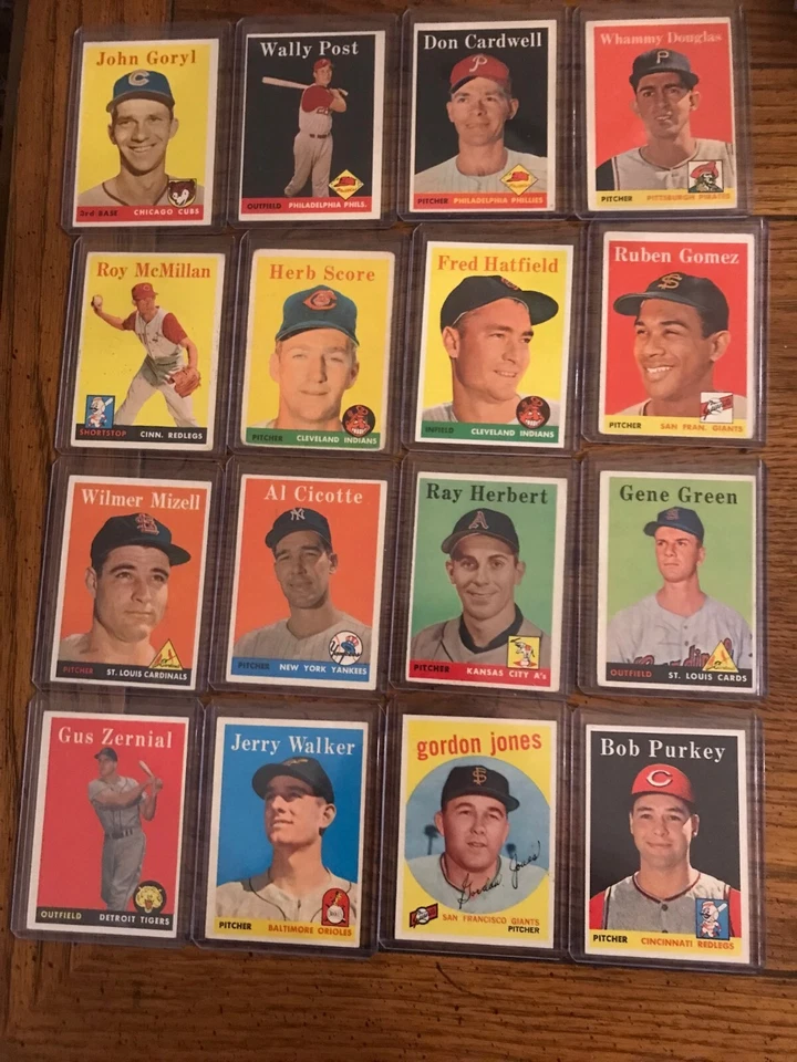 Gene Green 1958 Topps (Sale Is For Card In Title) (16,580 - Image 1 of 1