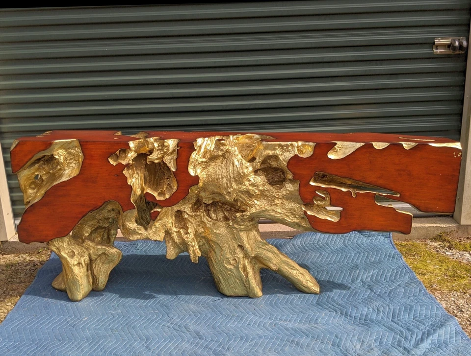 Стол консольный Phillips Cast Naturals Root Burl из коряги с золотыми листьями и искусственным буа - Изображение 1 из 4