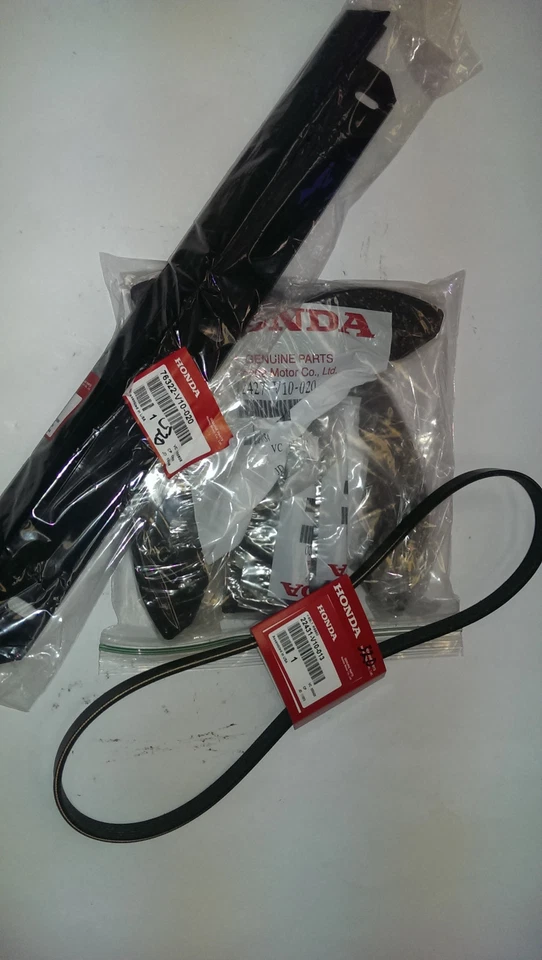 Honda HS520 HS 520 Snowblower Snow Blower Snowthrower Auger Paddles Scraper Belt - Image 1 of 1