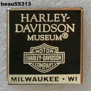 ⭐HARLEY DAVIDSON "MUSEUM" MILWAUKEE WISCONSIN HAT VEST JACKET PIN - Picture 1 of 1