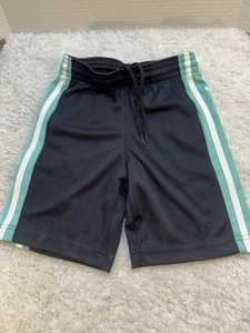 Boys Jordan Black/ Tropical Twist Shorts Size Small 5 age 4-5 years - Picture 1 of 8