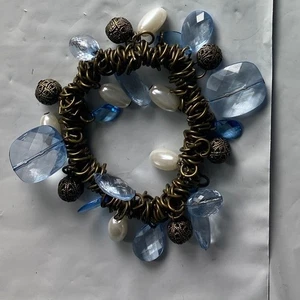 Bohemian Blue and Pearl Stretch Bracelet - Picture 1 of 2