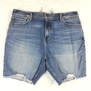 Lucky Brand Mens Shorts Vintage Loose Denim Blue Medium Wash Raw Hem 42 - Picture 1 of 9