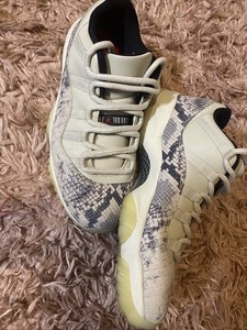 light bone snakeskin 11