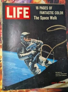 Life Magazine NASA ASTRONAUTS SPACE WALK (June 18, 1965) VG Condition Pre-Owned - Picture 1 of 8