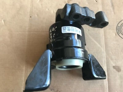 Suporte de montagem do motor lateral do passageiro Ford Fusion 2.5L 2013-2016 fabricante de equipamento original - Imagem 1 de 4