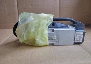 Servo Motor MSMD5AZP1T # Packaged # Brand New # Quick Shipping - Picture 1 of 1