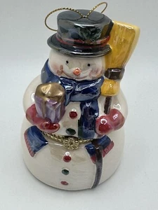 Spieluhr aufklappbar Schneemann Sammlerstück Weihnachtsschmuck mit Schlittschuhläufern - Bild 1 von 9