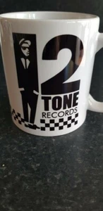 ZWEI TÖNE SCHALLPLATTEN Logo - Keramikbecher - Specials, Wahnsinn, Ska, - Bild 1 von 3