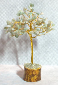 Pretty Green Aventurine Gem Tree w/100 Gemstones 6" - Picture 1 of 3