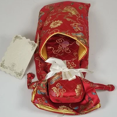 Laura Ashley Women's Slippers XL English Country Red Floral Print Hang Tag Bag - Image 1 of 4