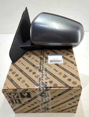 New OEM genuine Mopar Door Mirror 2008-2014 Dodge Avenger steel silver 1CK93TZZA Foto 1 de 4