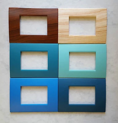 PLACCA PLACCHE PLACCHETTE COMPATIBILI LIVING LIGHT IN ABS 2 3 4 7 POSTI COLOR - Image 1 of 2