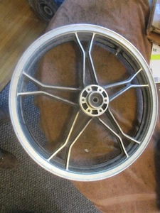 1983 Suzuki GS 1100 GS1100 front wheel rim 19" - Picture 1 of 4