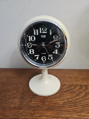 Vintage Cream & White Elgin Atomic Style Speedometer MCM Pedestal Clock NO 51129 Cover