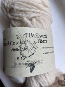 Backyard Fibers So Soft Yarn Merino Wool Natural White Colored 2.5 Oz 145 Yard - Picture 1 of 7
