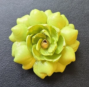 1960s Green Plastic Flower Brooch Retro Mod Layered Petals Pin - Picture 1 of 3