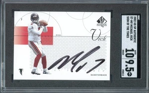 2002 Upper Deck SP Authentic Michael Vick #ST-MV Sign of the Times Auto SGC 9.5 - Picture 1 of 2
