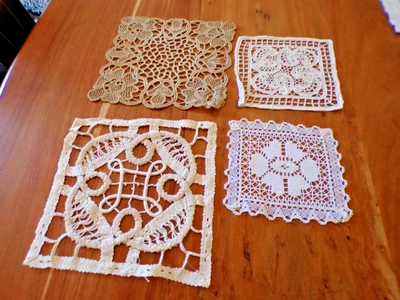 Linge ancien 4 Napperons  broderies dentelles  différents - Photo 1/4