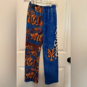 NEW YORK METS BASEBALL Penelope Wildberry Kids Fuzzy Pajama Pants Size 10/12 - Picture 1 of 3