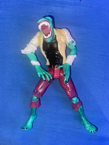 6in The Lizard Action Figure Cover