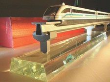 maglev train model kit