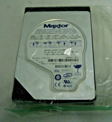 06P5312 - Maxtor 541DX 2B020H1 20.4GB OEM Replacement IDE Drive 10J1696 - Image 1 of 4