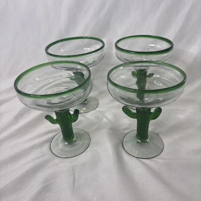 (4) Vasos de bebida MEXICANOS SOPLADOS A MANO borde verde grueso TALLO DE CACTUS MARGARITA Foto 1 de 4