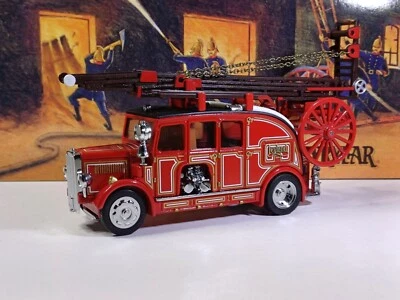 MATCHBOX YESTERYEAR YFE08 1936 LEYLAND CUB FK-7 FIRE ENGINE 1/43 SCALE MINT BOX - Image 1 of 3