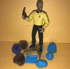STAR TREK DS9 action figure CAPTAIN SISKO toy DEEP SPACE NINE 3 plush tribbles
