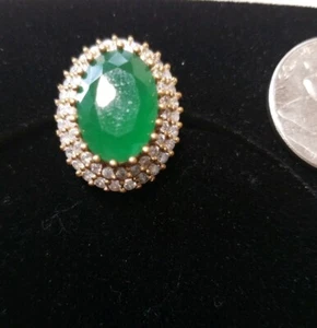 NEW Beautiful Emerald &white topaz oval cut w/white topaz halo ring .925 SS - Picture 1 of 10