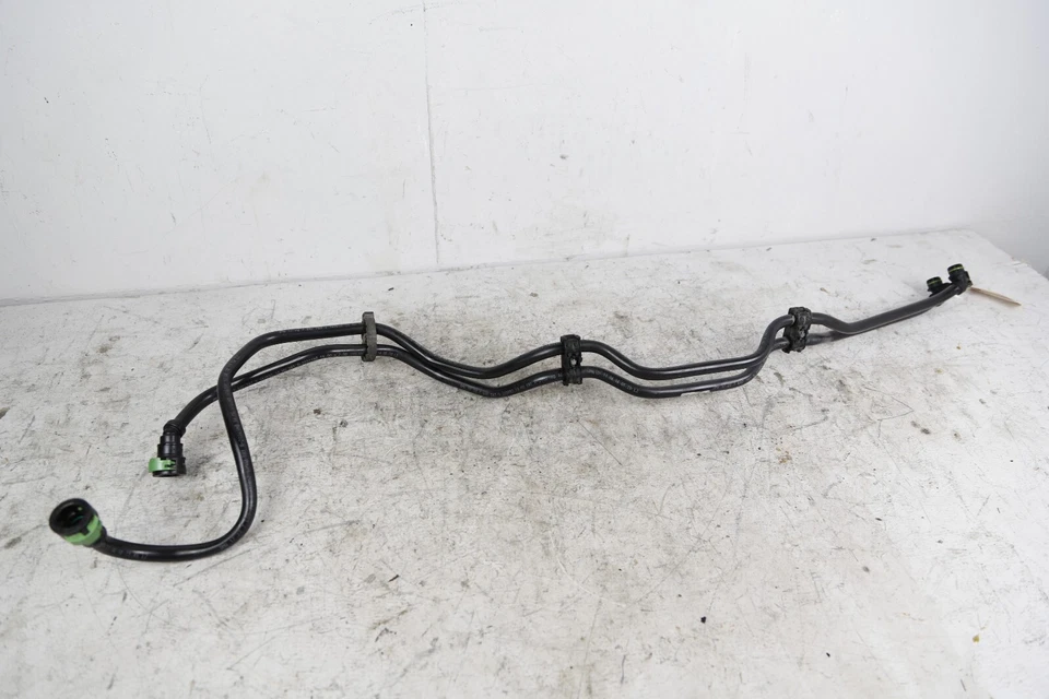 Linhas de resfriamento de óleo de transmissão BMW F22 F30 228I 320I 328I 428I 7604980 2012-2016 - Imagem 1 de 4