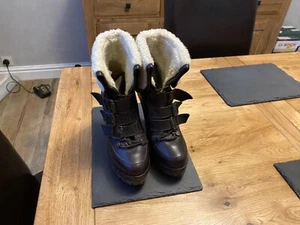 Kurt Geiger braune Lederstiefel Lammfell gefüttert.  Außergewöhnliche Qualität Gr. 4  - Bild 1 von 3