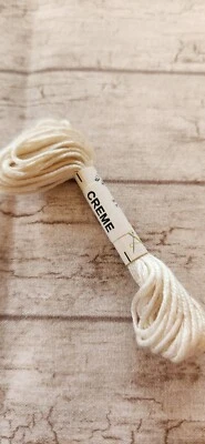 Au Ver a Soie Soie d'Alger CREME 7 ply Silk Floss - Image 1 of 2