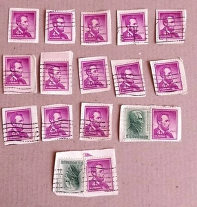 Scott 1036 Lincoln 4 cent 15 stamps with Two 1 cent Andrew Jackson stamps USA - Picture 1 of 4