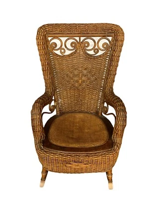 Mecedora para niños de finales del siglo XIX victoriana silla de muñeca de mimbre Foto 1 de 4