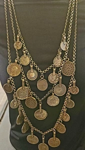 70er Jahre Yves St. Laurent Halskette mit 3 Ebenen Münze Medaillon - Bild 1 von 11